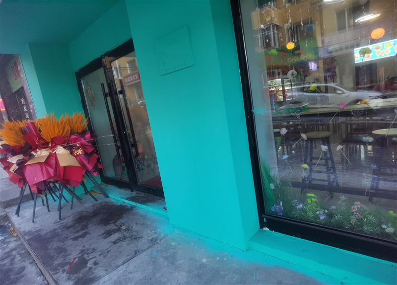 出租麻辣烫吉兑